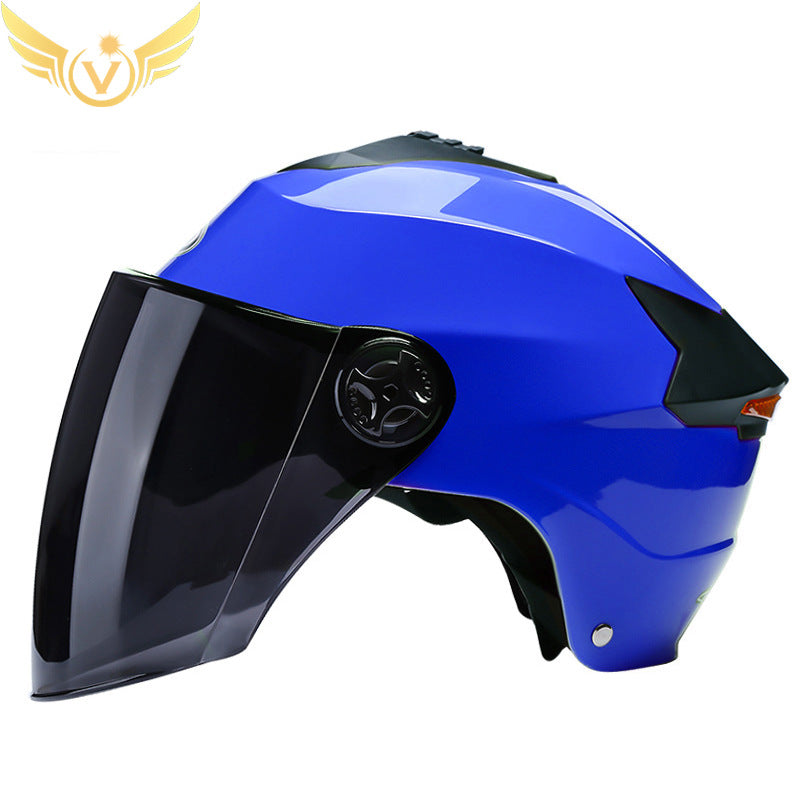 Casque LED rechargeable casque de moto batterie casque dur protection solaire été moyen casque transpirable