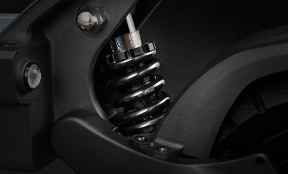 YUME HAWK 2*1200W Freins et suspensions Hydrauliques, fourni avec amortisseur de direction et divers accessoires.