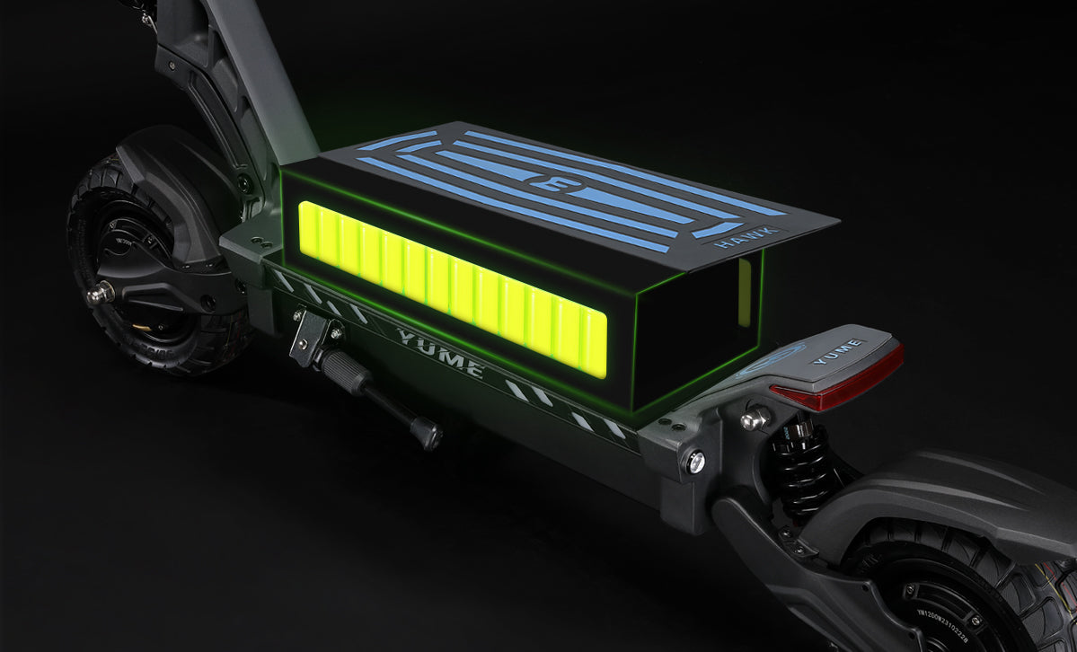 YUME HAWK 2*1200W Freins et suspensions Hydrauliques, fourni avec amortisseur de direction et divers accessoires.