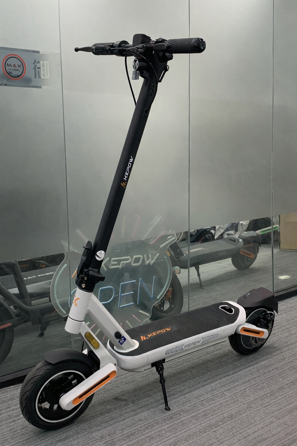 KEPOW E12 Homologué CH