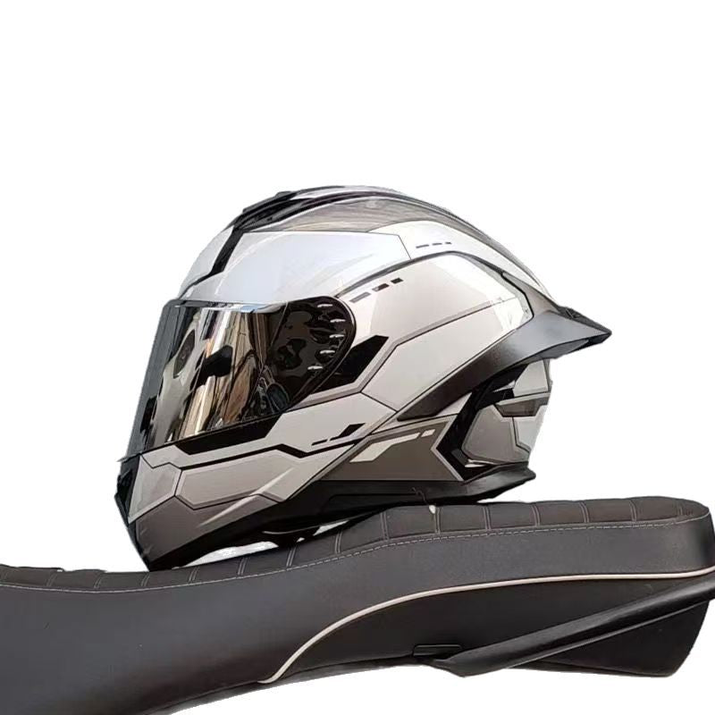 AXOR casques moto casques homme et femme protection solaire été moto jusqu'à la personnalité grand aileron fente arrière sécurité Bluetooth