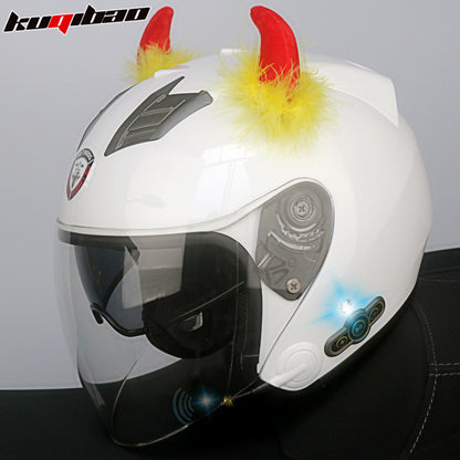 Conduite cool Trésor Bluetooth Demi-casque Casque Moto Personnalité Décoration Cor Lapin, Arc de lapin, Longue autonomie Bonne qualité sonore