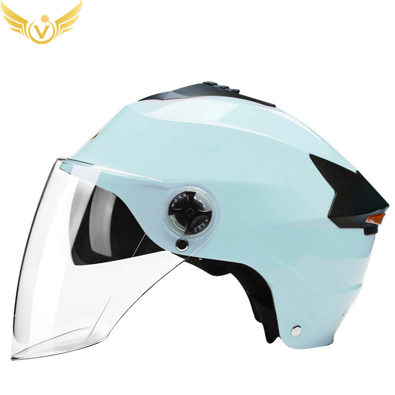 Casque LED rechargeable casque de moto batterie casque dur protection solaire été moyen casque transpirable