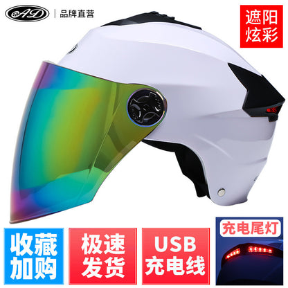 Casque LED rechargeable casque de moto batterie casque dur protection solaire été moyen casque transpirable