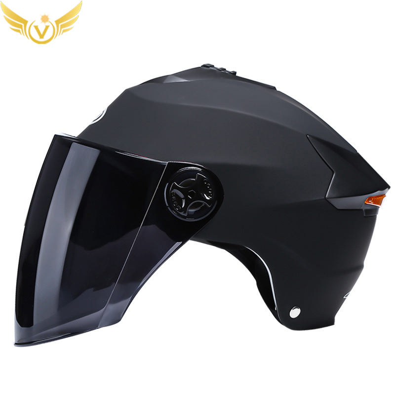Casque LED rechargeable casque de moto batterie casque dur protection solaire été moyen casque transpirable