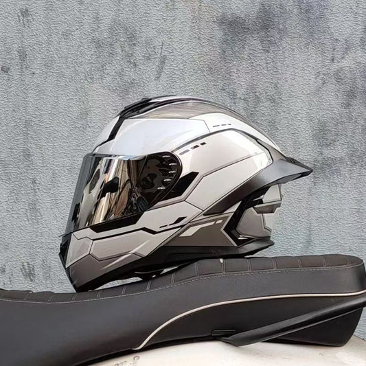 AXOR casques moto casques homme et femme protection solaire été moto jusqu'à la personnalité grand aileron fente arrière sécurité Bluetooth