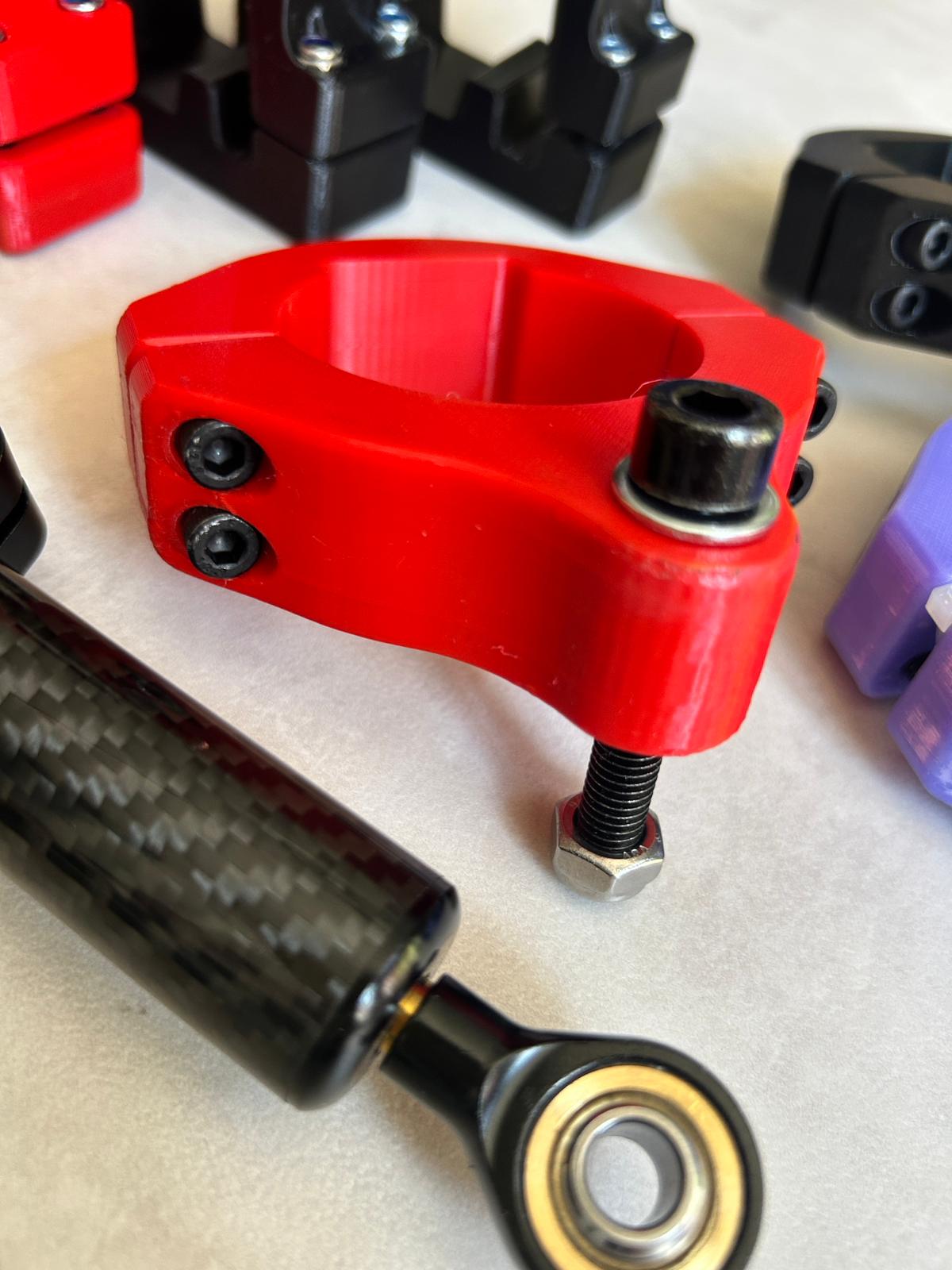 Support amortisseur de direction pour KuKiRin G2 Master par Dam's