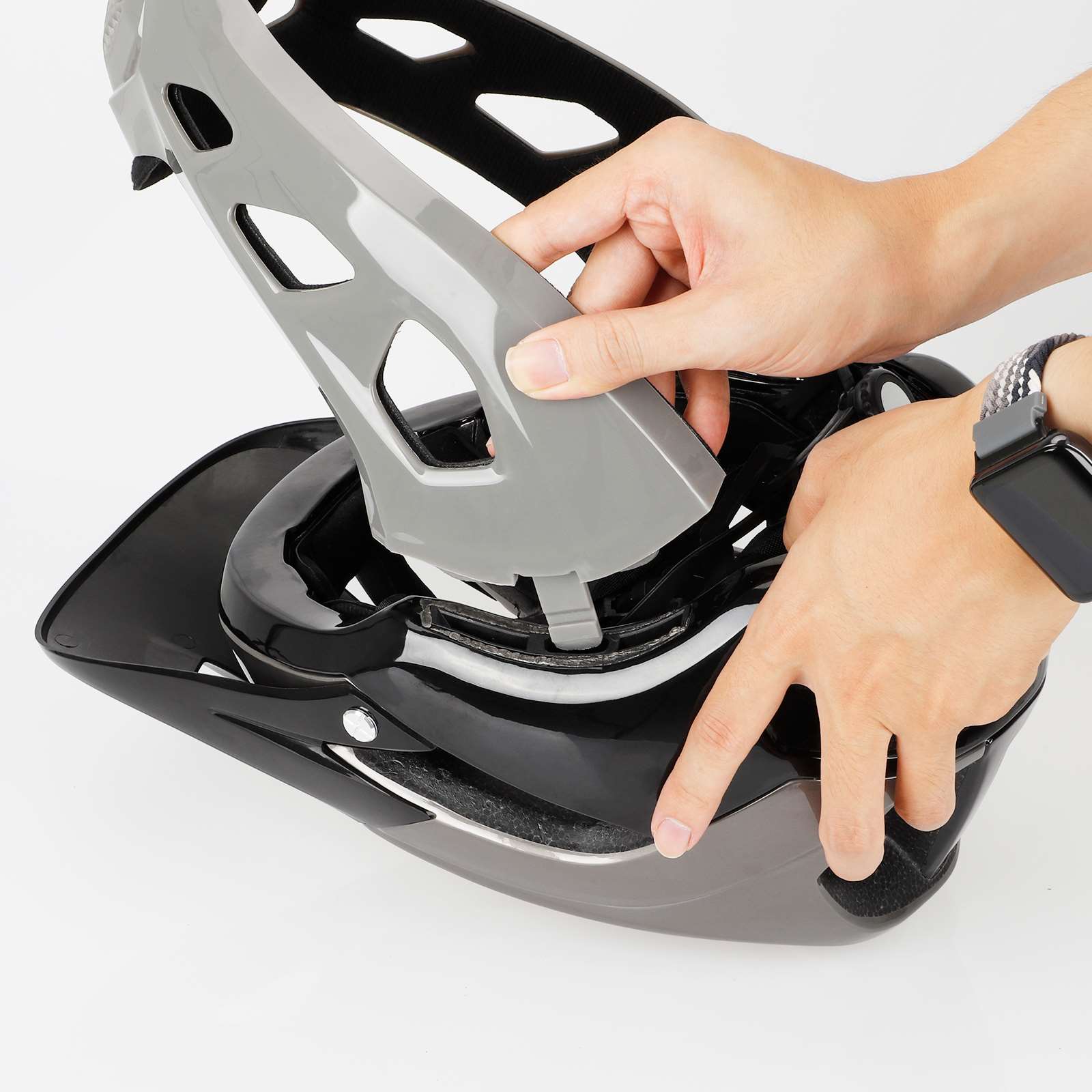 Noir et gris detachable tout-terrain casque
